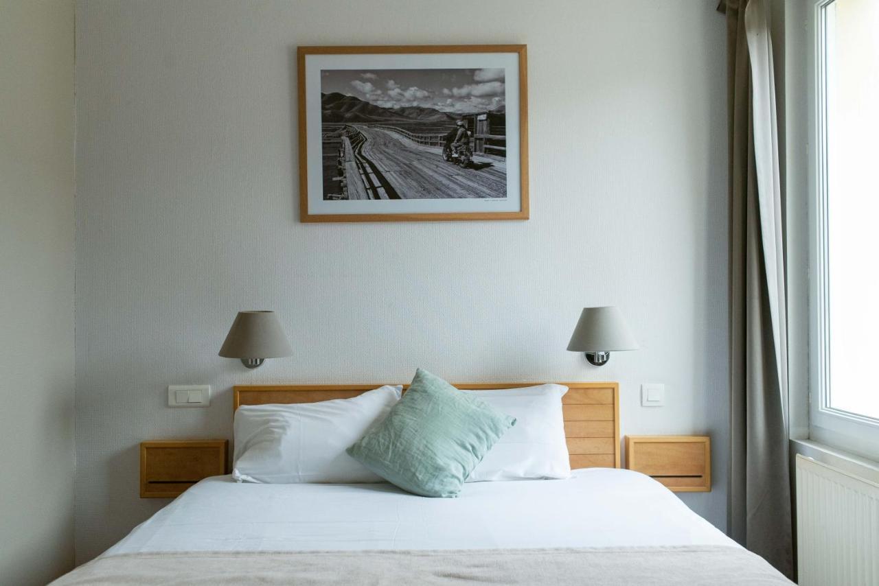Les Voyageurs Hotell Saint-Renan Exteriör bild
