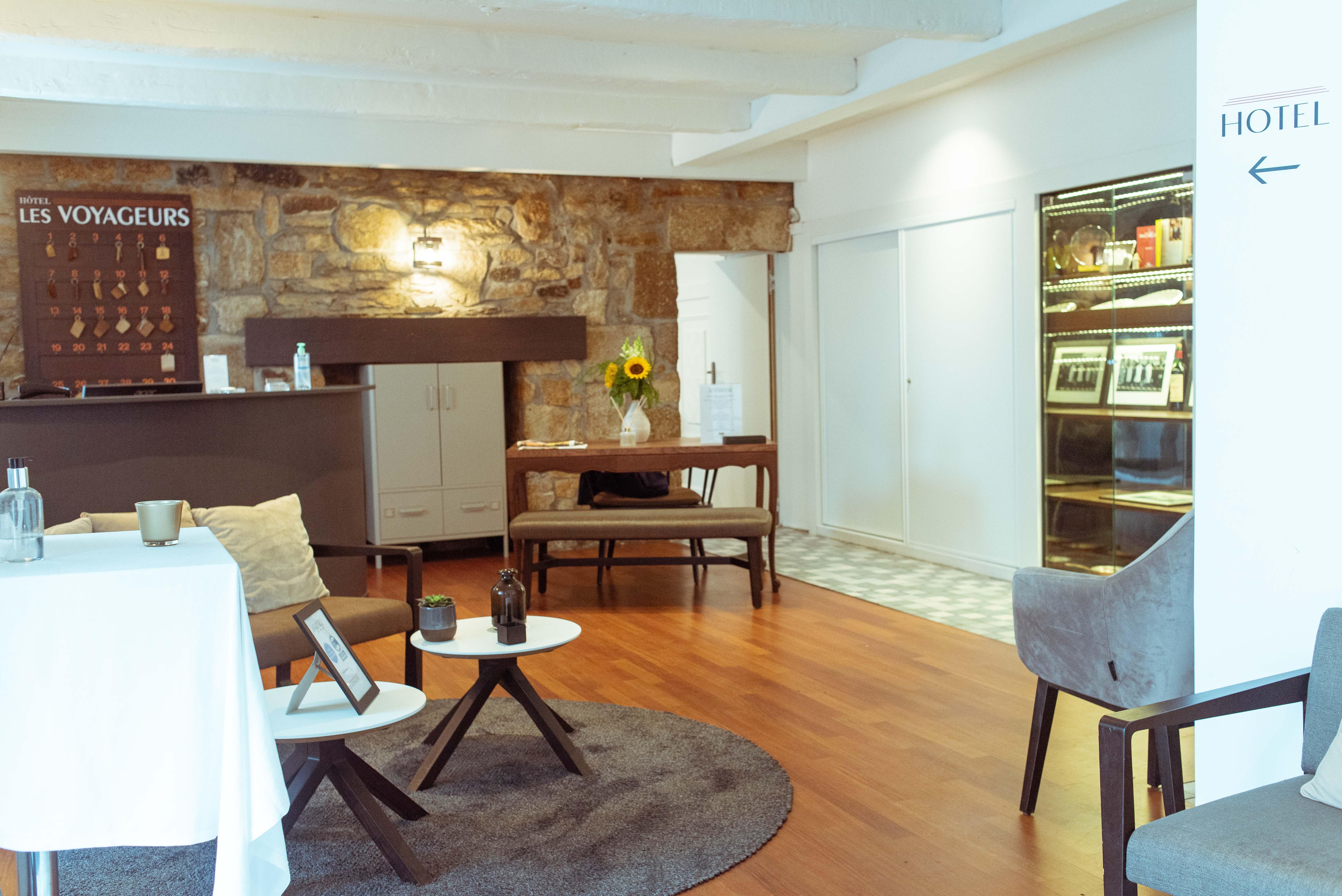 Les Voyageurs Hotell Saint-Renan Exteriör bild