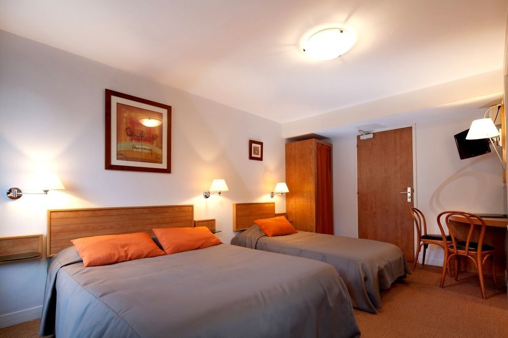 Les Voyageurs Hotell Saint-Renan Exteriör bild